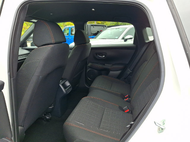 Used 2024 Honda HR-V Sport image 10