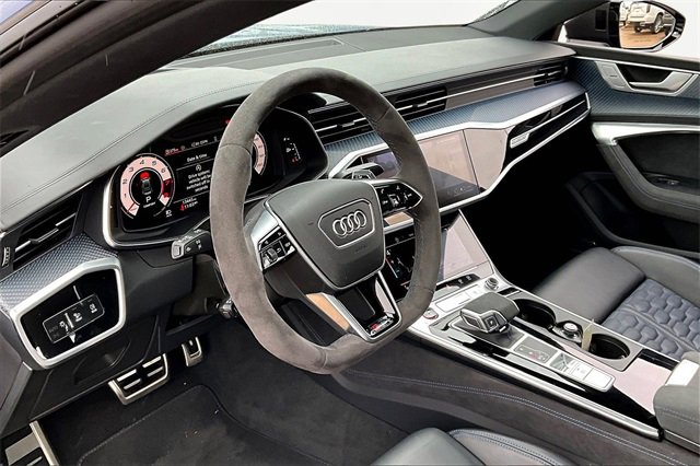 Used 2024 Audi RS 7 Performance w/ Matte Carbon Package image 13