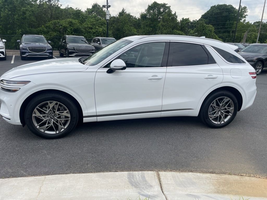 Used 2023 Genesis GV70 2.5T w/ Advanced Package AWD/4WD image 5