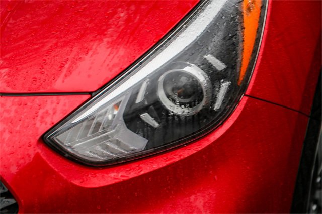 Used 2022 Kia Niro LX image 5