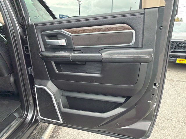 Used 2020 RAM 2500 Laramie AWD/4WD image 11