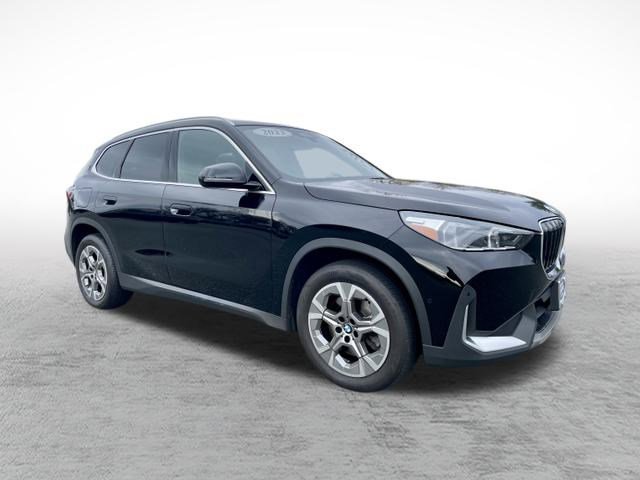 Used 2023 BMW X1 xDrive28i w/ Convenience Package image 3