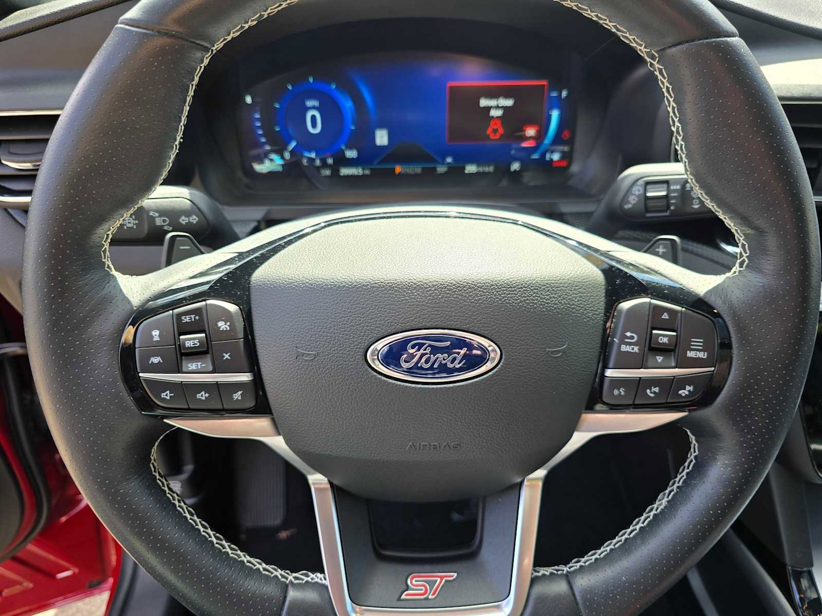 Used 2022 Ford Explorer ST w/ Equipment Group 401A image 26