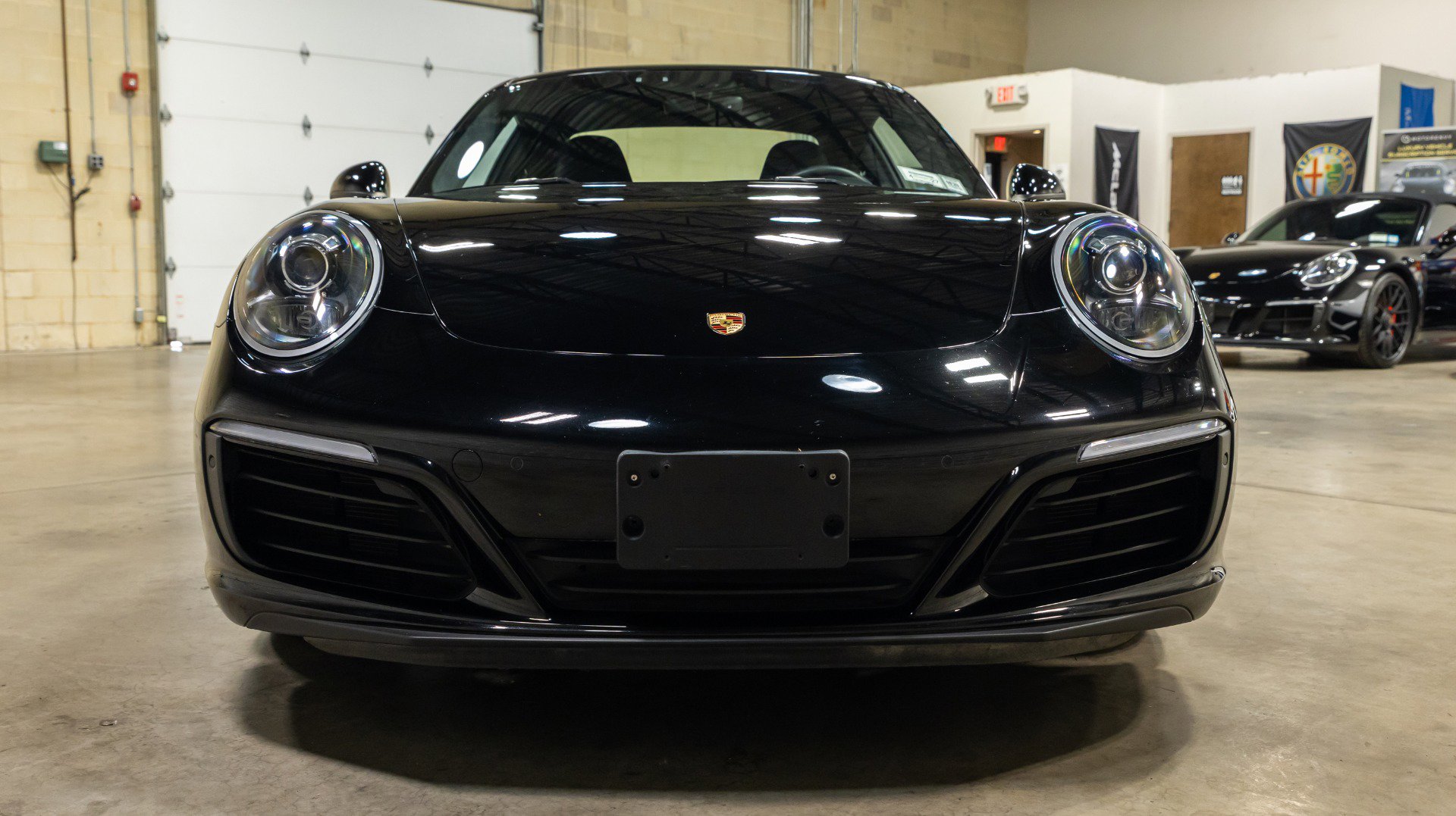 Used 2019 Porsche 911 Carrera RWD image 17
