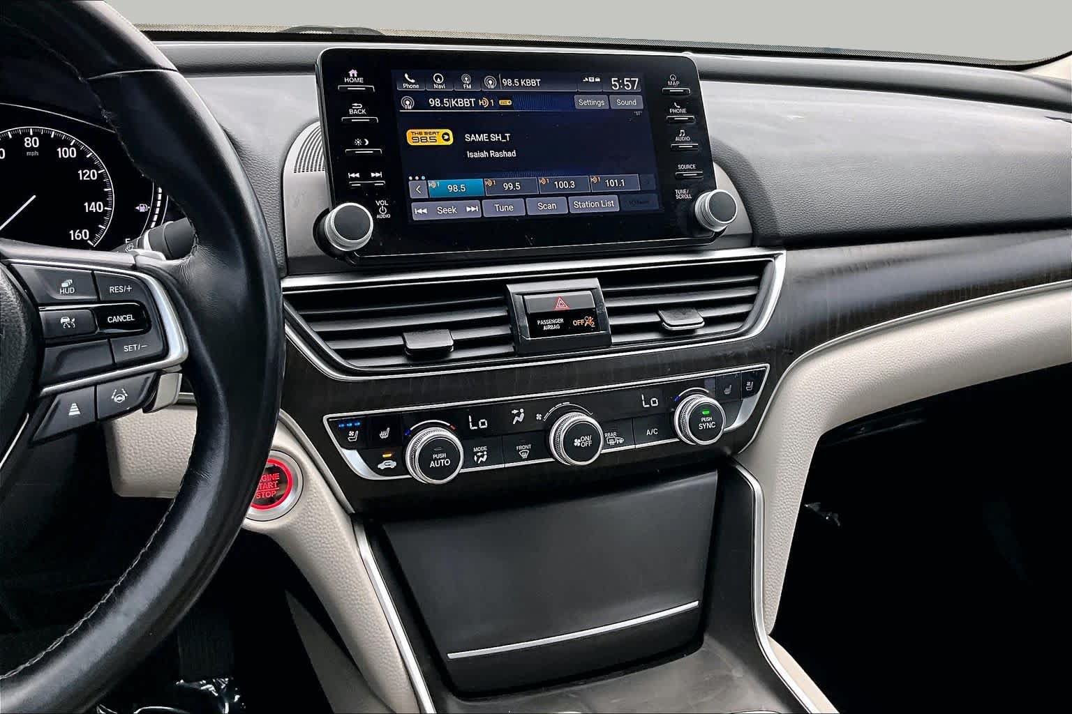 Used 2021 Honda Accord Touring image 7