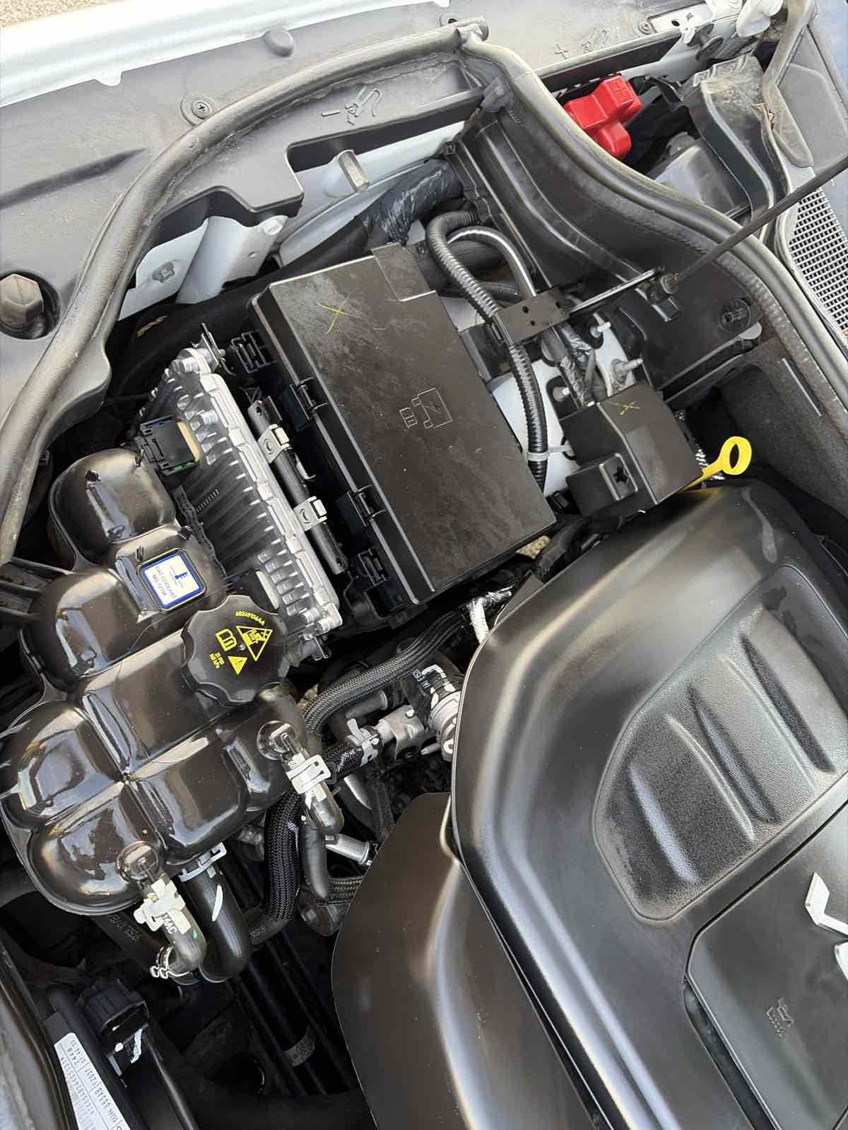 Used 2019 Jeep Grand Cherokee Altitude RWD image 35