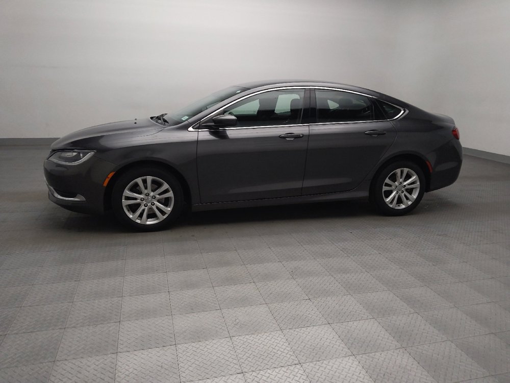 Used 2016 Chrysler 200 Limited image 2