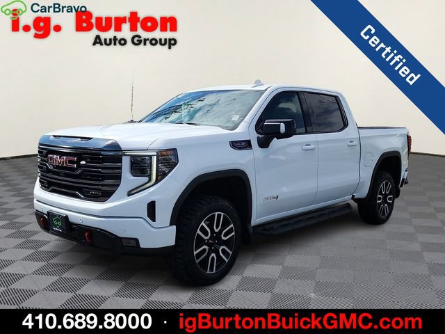 Certified 2022 GMC Sierra 1500 AT4 w/ AT4 Premium Package AWD/4WD image 3