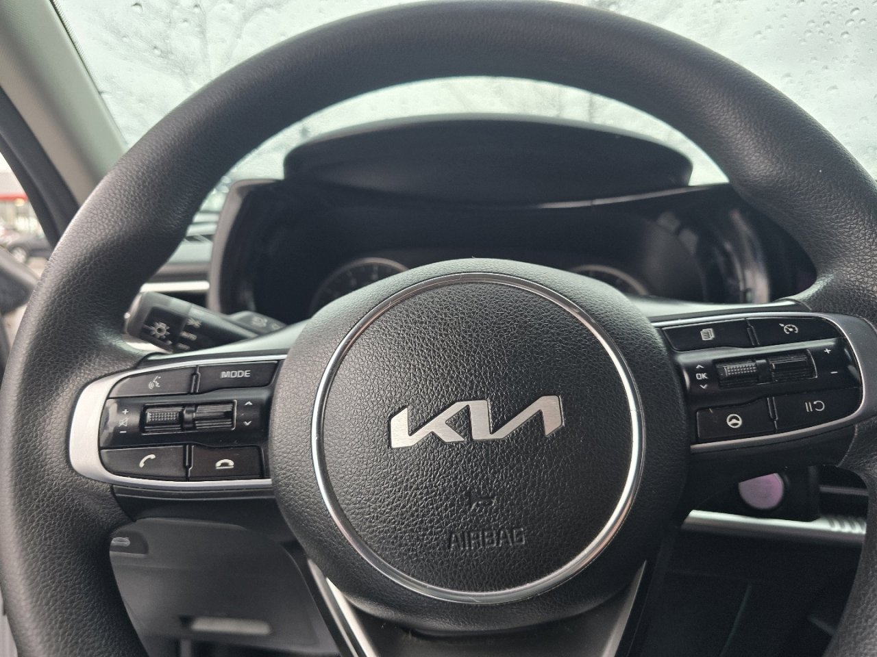 Used 2022 Kia K5 LXS image 18