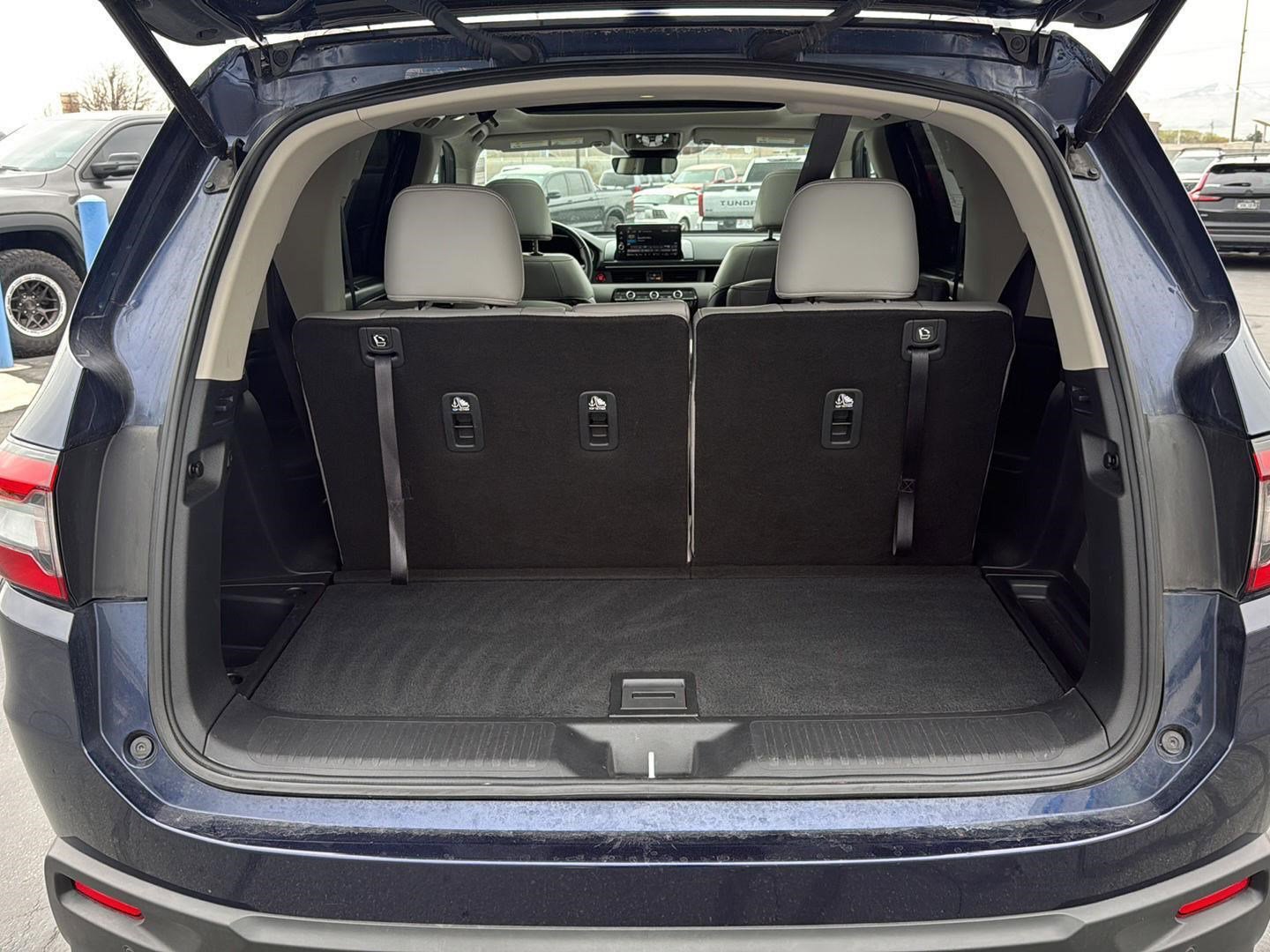 Certified 2023 Honda Pilot Touring image 10