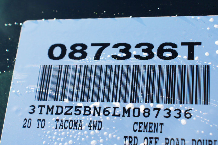 Used 2020 Toyota Tacoma TRD Off-Road image 30