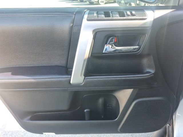 Used 2022 Toyota 4Runner SR5 Premium w/ Moonroof Package image 11