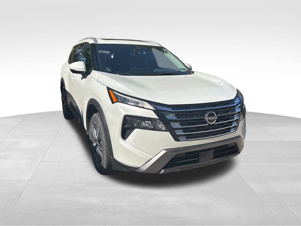 Certified 2024 Nissan Rogue SL w/ SL Premium Package image 14