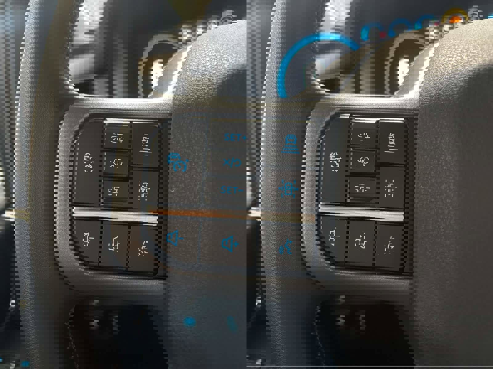 Used 2023 Ford F150 Lariat w/ Equipment Group 502A High image 16