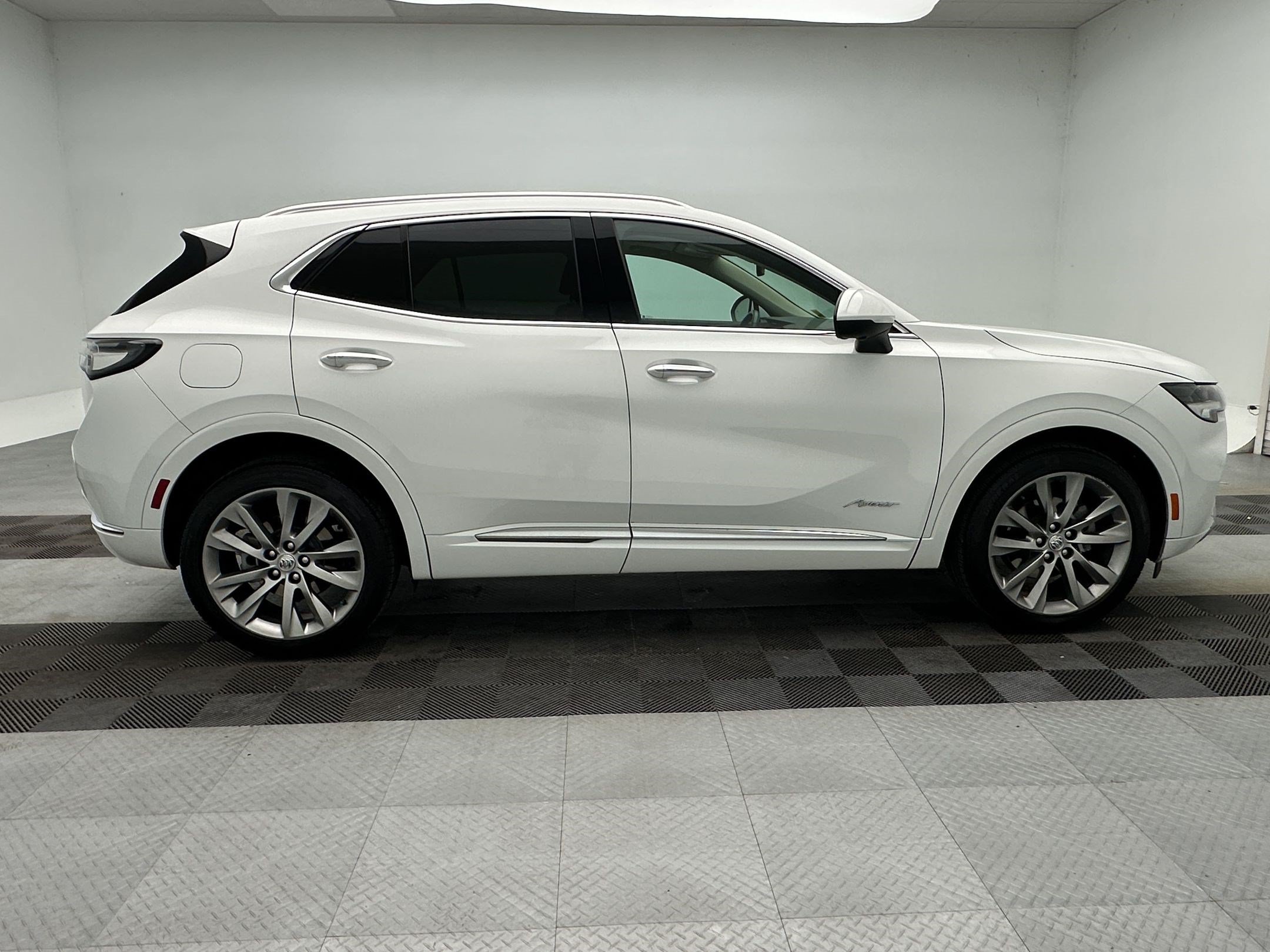 Certified 2022 Buick Envision Avenir w/ Safety Package AWD/4WD image 8