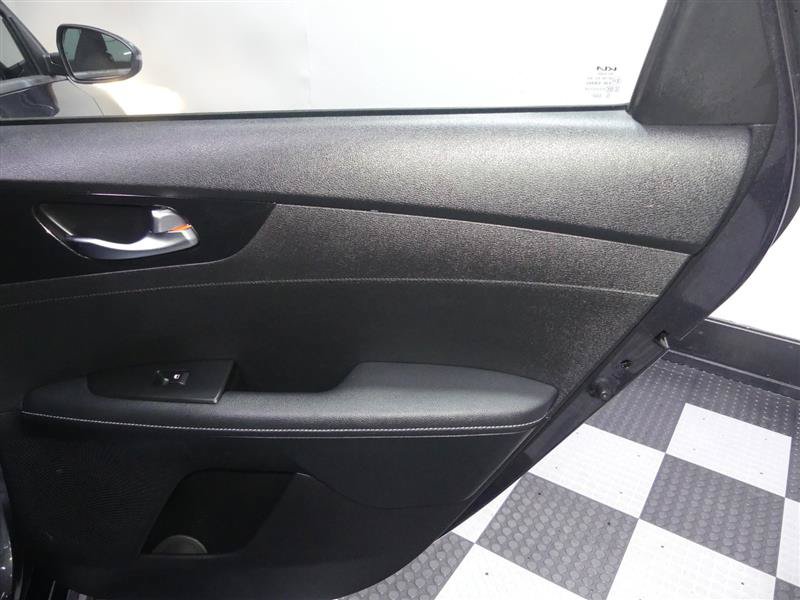 Used 2023 Kia Forte GT-Line w/ GT-Line Premium Package FWD image 26