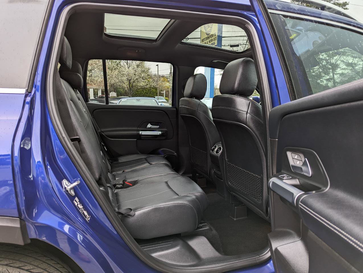 Used 2020 Mercedes-Benz GLB 250 4MATIC image 37