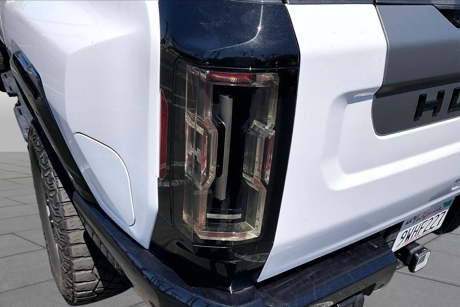 Used 2022 GMC Hummer EV Edition 1 w/ LPO, Illumination Package AWD/4WD image 27