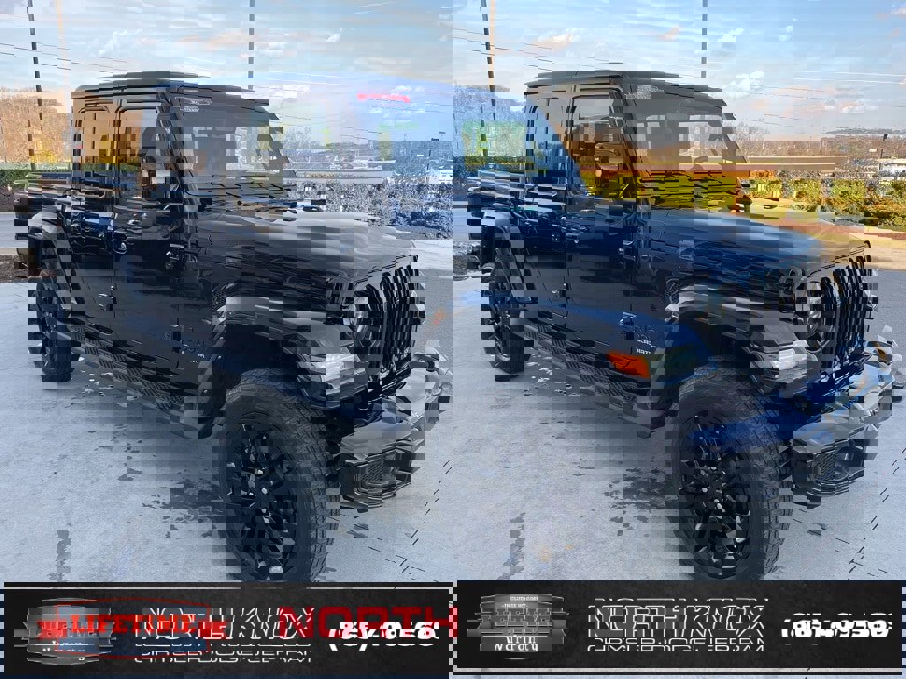Used 2022 Jeep Gladiator Overland image 30