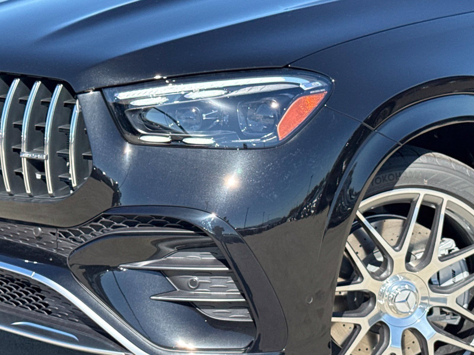 New 2026 Mercedes-Benz GLE 53 AMG 4MATIC Coupe image 3
