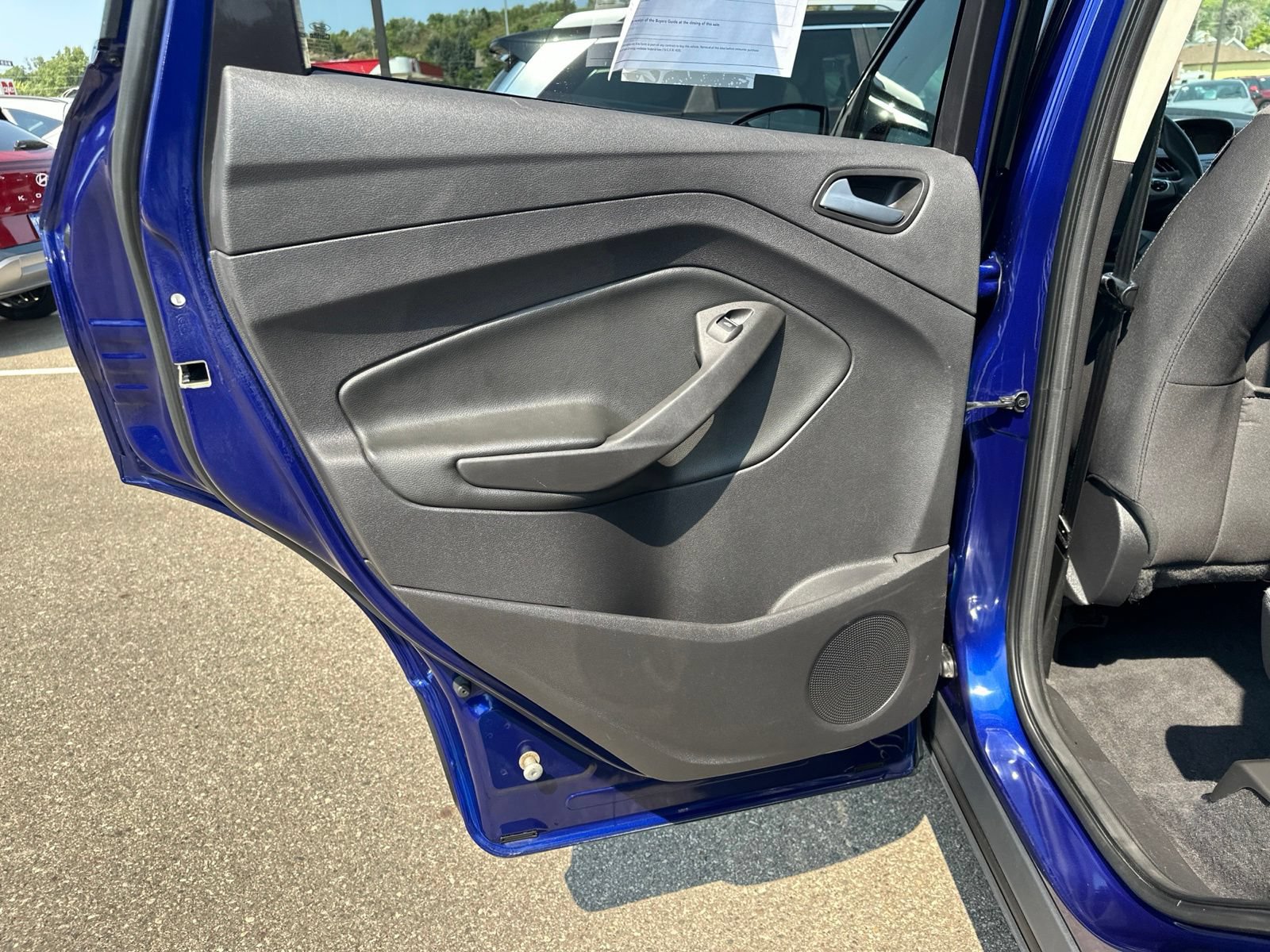 Used 2015 Ford Escape SE FWD image 24