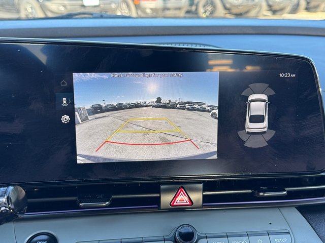 Used 2024 Hyundai Elantra Limited image 26