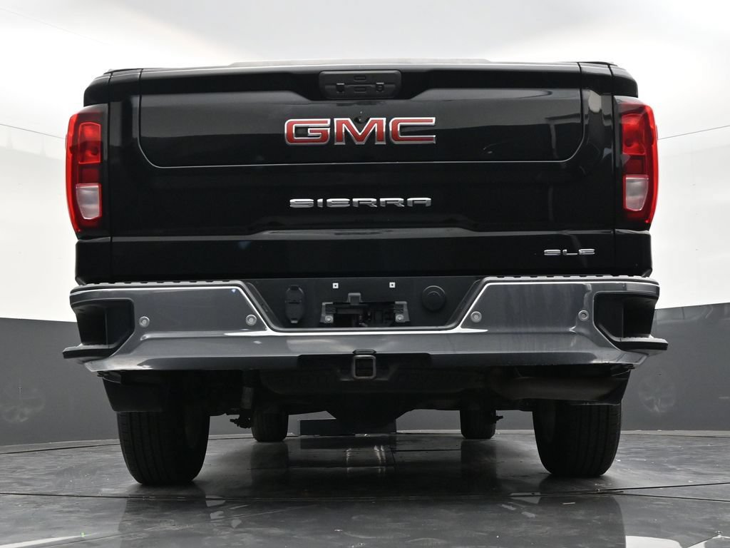 Used 2022 GMC Sierra 1500 SLE w/ Driver Alert Package I AWD/4WD image 23