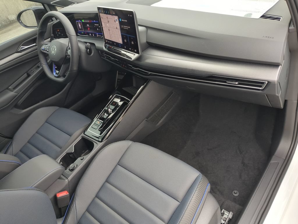 New 2026 Volkswagen Golf AWD/4WD image 10