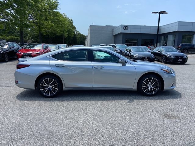 Certified 2023 Lexus ES 250 w/ Premium Package AWD/4WD image 4