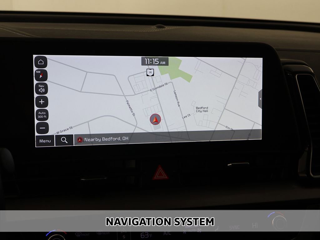 Used 2023 Kia Sportage EX image 3