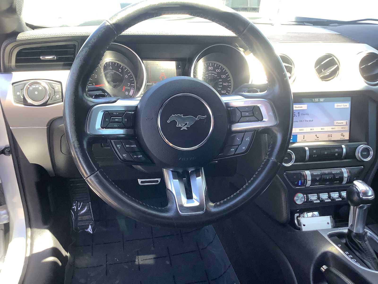 Used 2019 Ford Mustang GT Premium RWD image 10