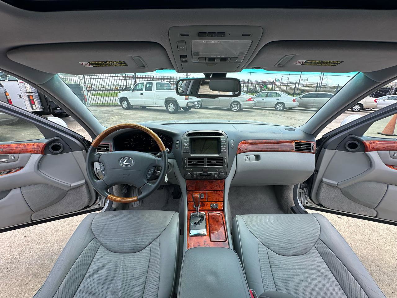 Used 2004 Lexus LS 430 RWD image 35