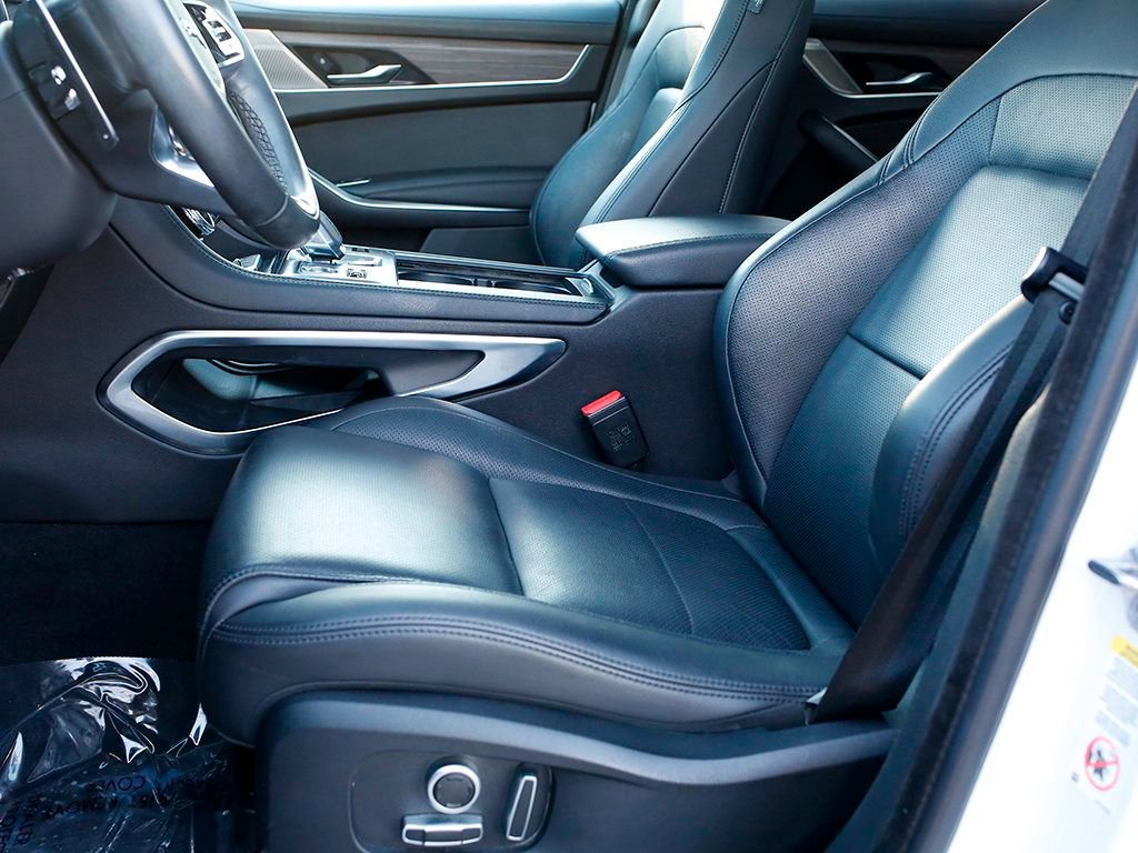 Used 2022 Jaguar F-PACE S AWD/4WD image 28