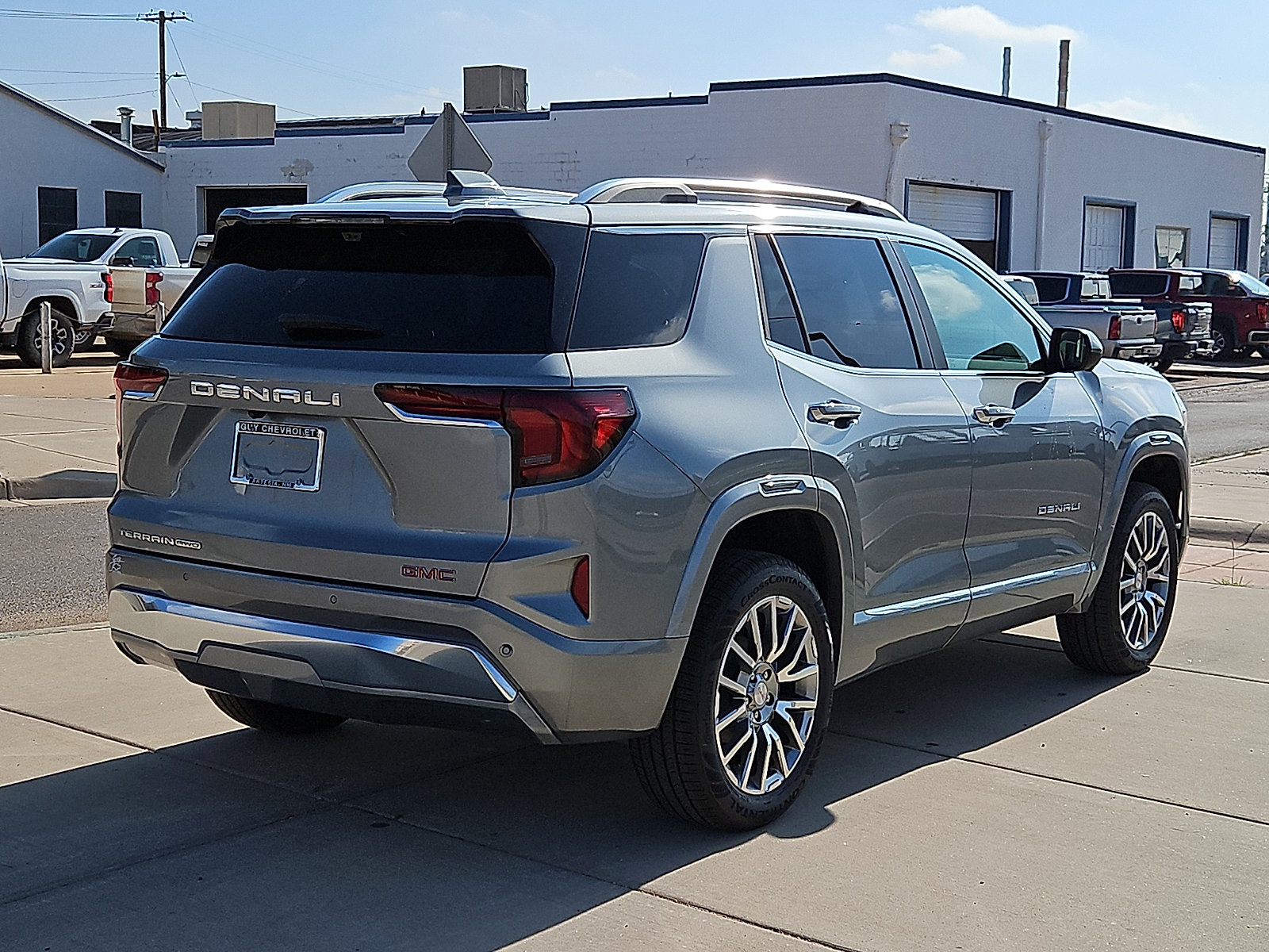 New 2026 GMC Terrain Denali AWD/4WD image 4