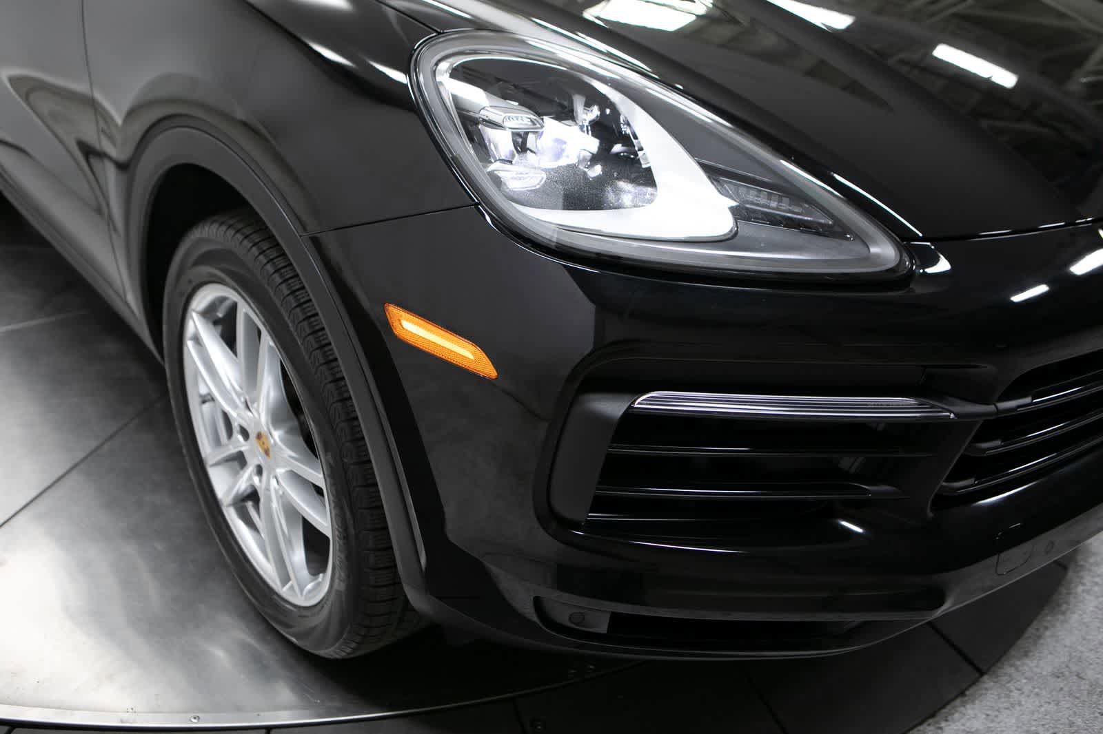 Certified 2023 Porsche Cayenne AWD/4WD image 12