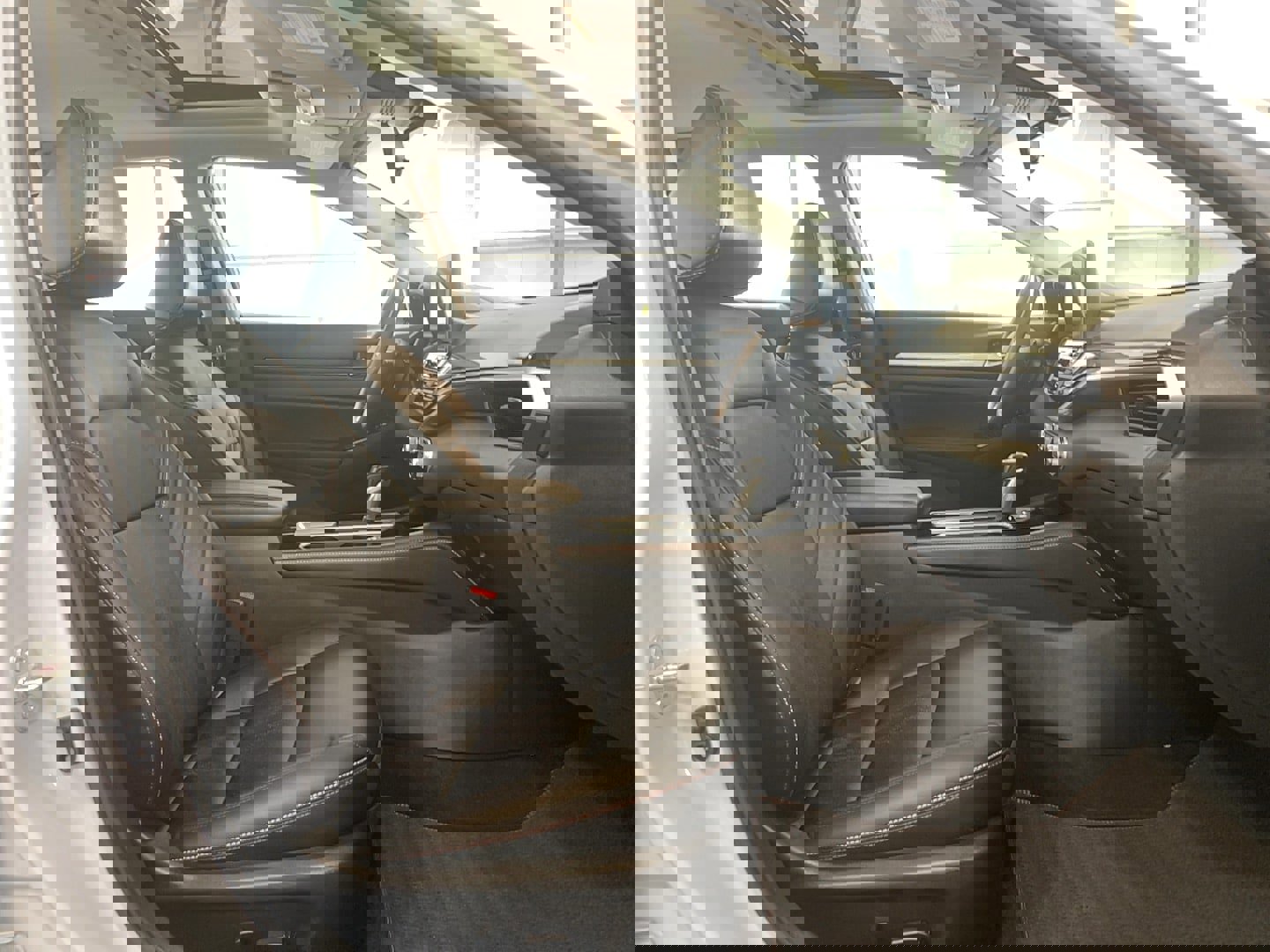 Used 2025 Nissan Altima 2.5 SR w/ SR Premium Package image 20