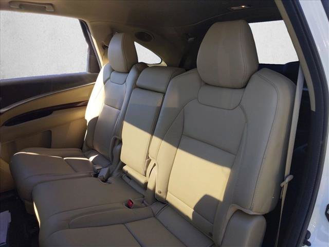 Used 2015 Acura MDX w/ Technology Package AWD/4WD image 19