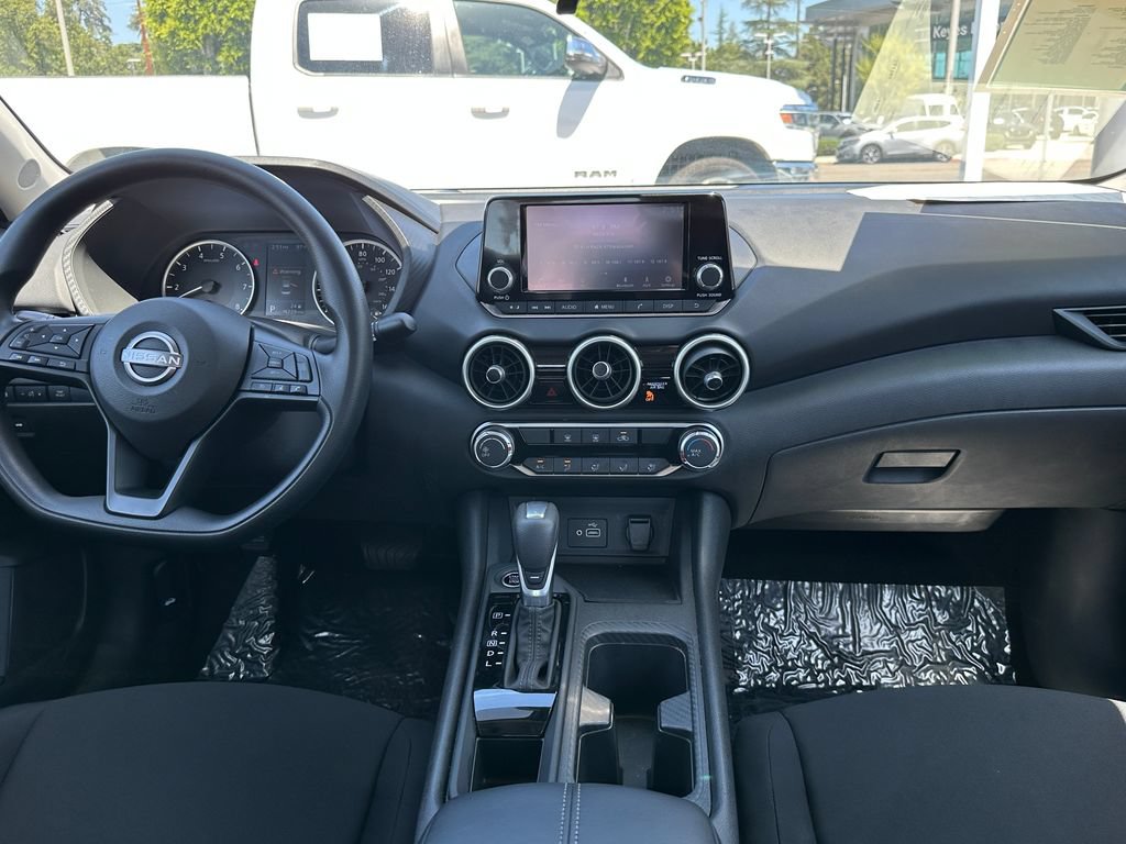Used 2025 Nissan Sentra S FWD image 20