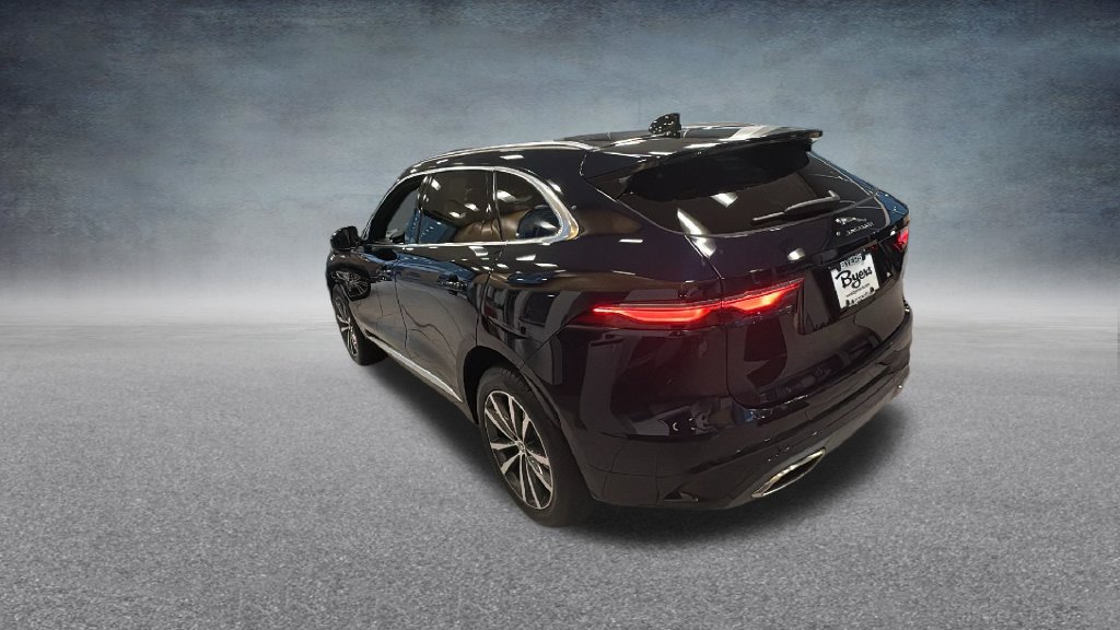 Used 2026 Jaguar F-PACE R-Dynamic S AWD/4WD image 26