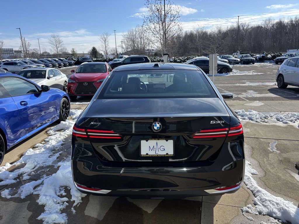 New 2026 BMW 530i xDrive w/ Premium Package image 6