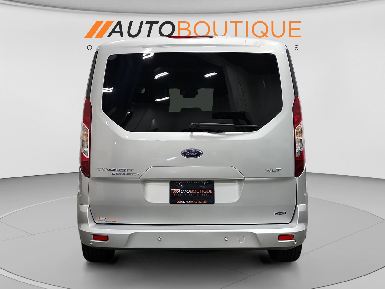 Used 2022 Ford Transit Connect XLT FWD image 4