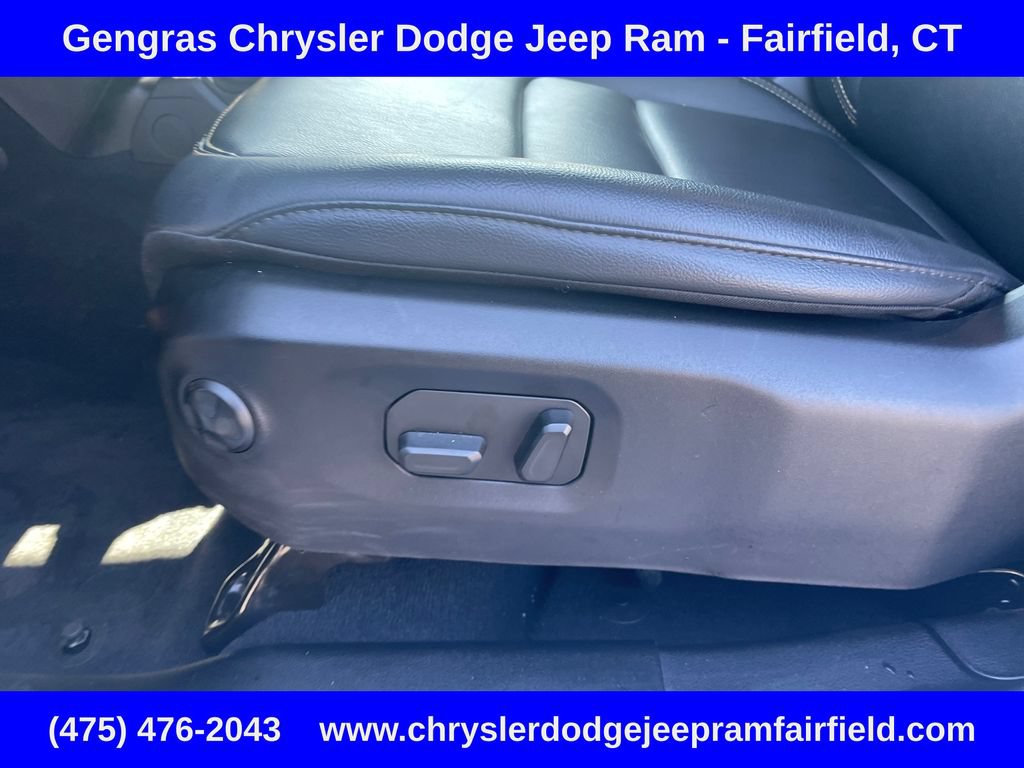 Certified 2024 Jeep Wrangler Unlimited Sahara w/ Technology Group AWD/4WD image 48