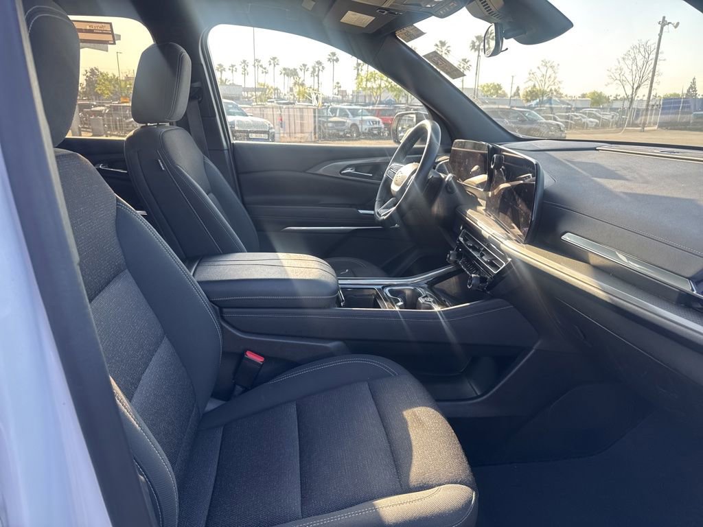 Certified 2024 Chevrolet Traverse LT image 12