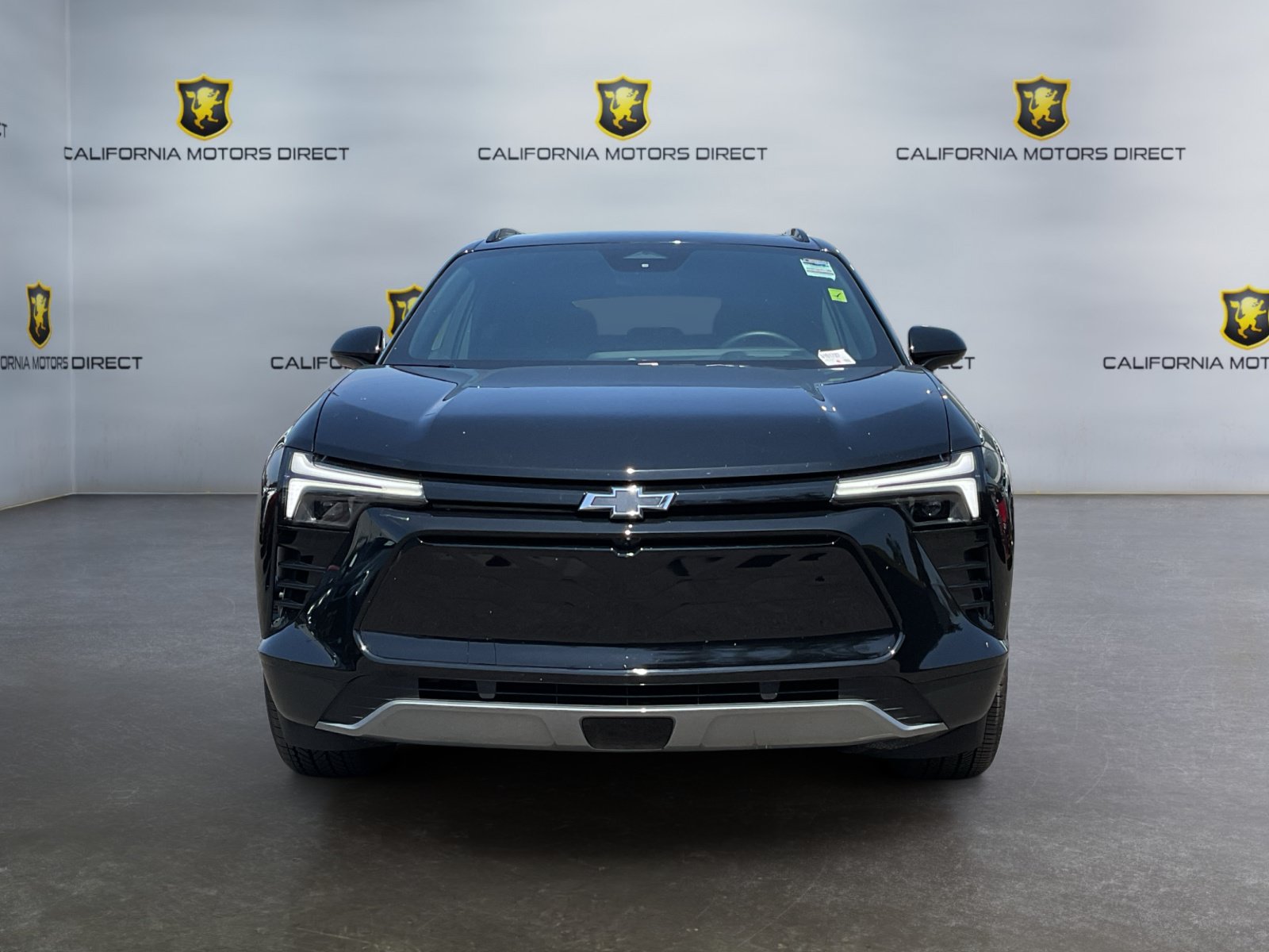 Used 2026 Chevrolet Blazer EV LT FWD image 2