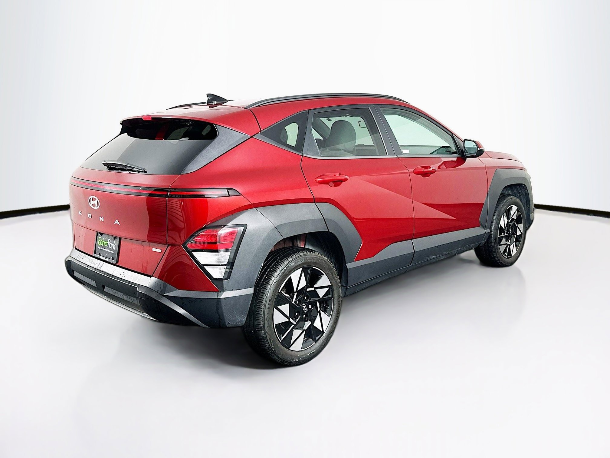 Used 2024 Hyundai Kona SEL image 9
