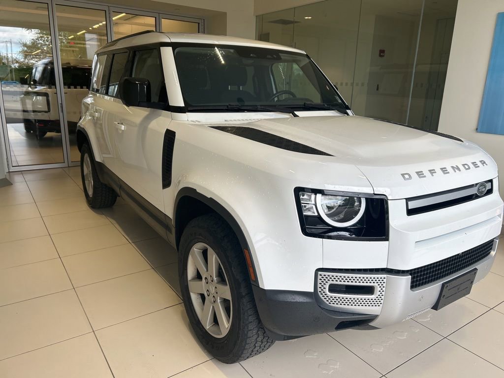 Certified 2022 Land Rover Defender 110 image 17