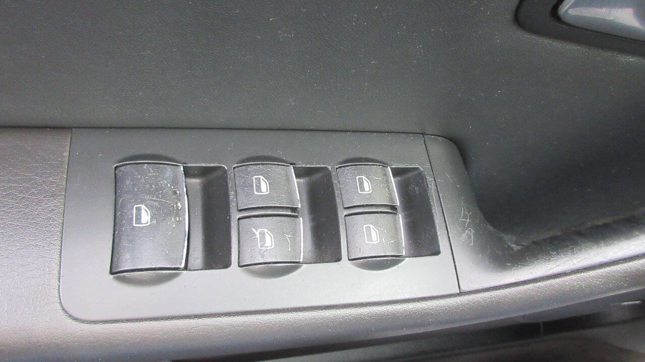 Used 2003 Audi A4 3.0 image 36