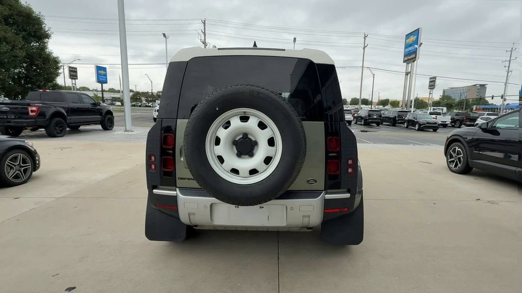 Used 2020 Land Rover Defender 110 AWD/4WD image 7