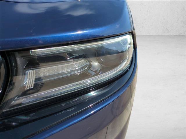 Used 2017 Dodge Charger SE w/ Popular Equipment Group image 9