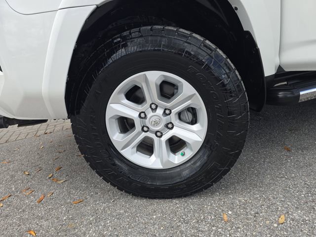 Used 2019 Toyota 4Runner SR5 Premium image 31